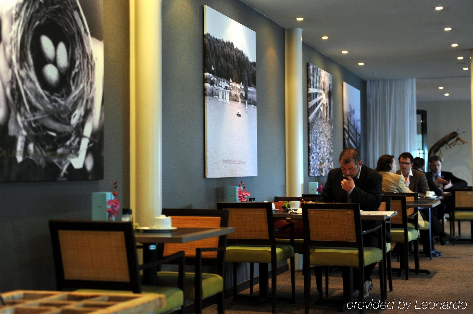 Postillion Amersfoort Veluwemeer 푸텐 레스토랑 사진